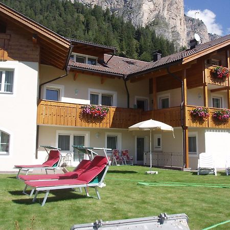 Garni La Majon Hotel Selva di Val Gardena Kültér fotó