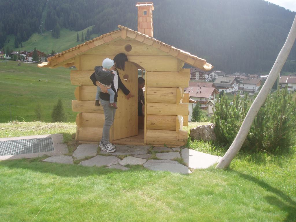 Garni La Majon Hotel Selva di Val Gardena Kültér fotó