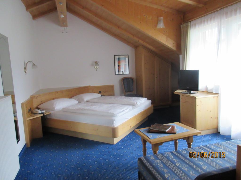 Garni La Majon Hotel Selva di Val Gardena Kültér fotó