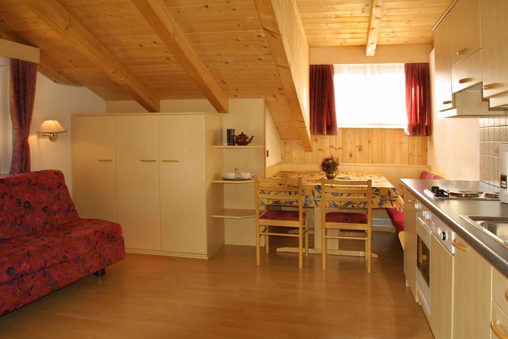 Garni La Majon Hotel Selva di Val Gardena Kültér fotó